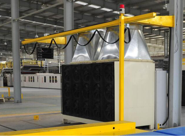 Cardboard handling conveyor system Cardboard handling conveyor system